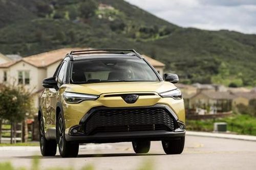 Triệu hồi Toyota Corolla Cross Hybrid tại Mỹ do lỗi phanh