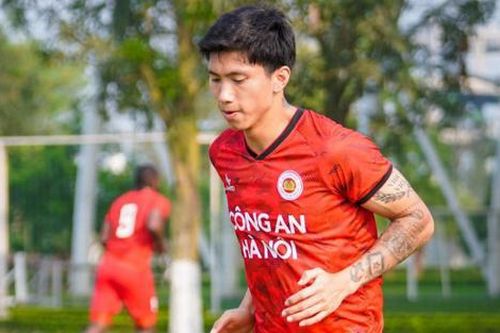 Tình trạng hiện tại của Đoàn Văn Hậu khi sang nước ngoài điều trị