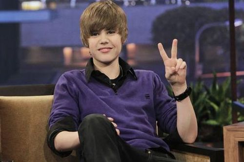 Hit đời đầu của Justin BieBer 'hồi sinh' mạnh mẽ sau khi Sean 'Diddy' Combs bị bắt