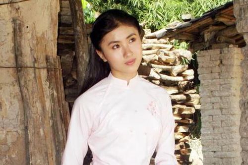 Nữ diễn viên Việt bị bạn trai cũ lừa tiền, giờ là chủ 2 quán ăn, hay rao bán tài sản bạc tỷ