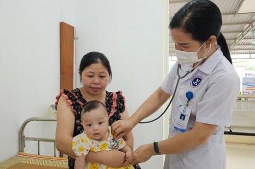 Tuần lễ Làm mẹ an toàn năm 2024: Vận động phụ nữ khám thai, sinh đẻ tại cơ sở y tế