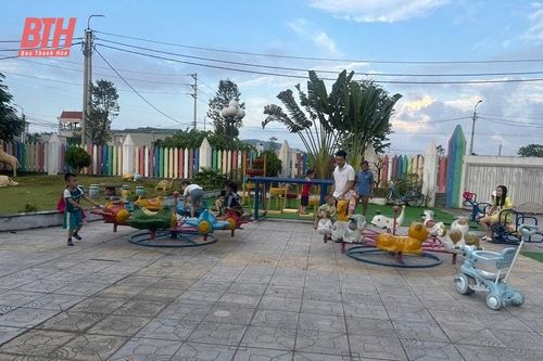 Chậm trả tiền lương cho giáo viên hợp đồng ở Đông Sơn, do đâu?