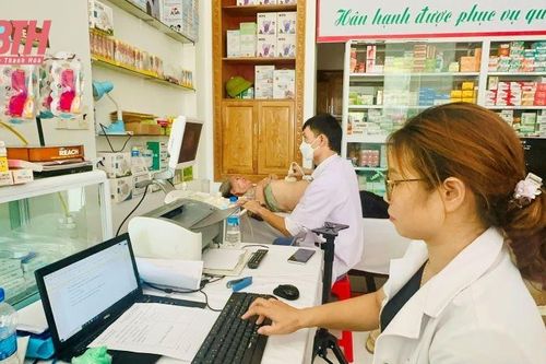 Cung cấp dịch vụ khám, chữa bệnh khi không có giấy phép, một cơ sở bị phạt