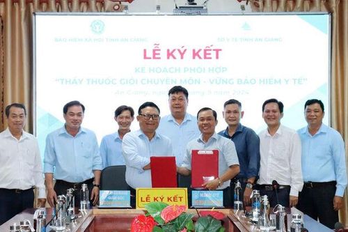 Hội thi 'Thầy thuốc giỏi chuyên môn - vững bảo hiểm y tế'