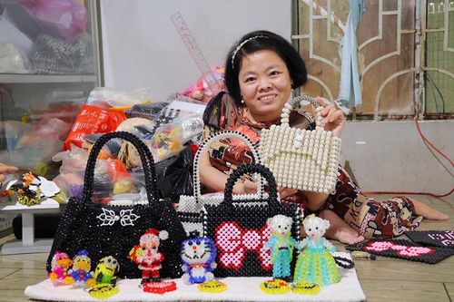 Từ hạt cườm nhỏ đến ước mơ lớn - câu chuyện truyền cảm hứng của cô gái Lê Thị Cẩm Sương