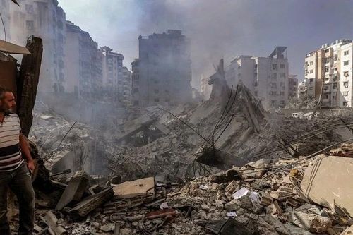 Israel tấn công trên bộ một số khu vực ở miền nam Lebanon