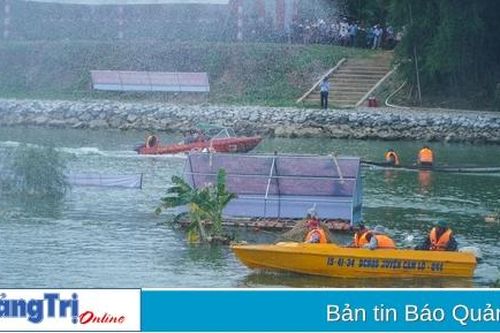 Hơn 800 người dân và các lực lượng tham gia diễn tập phòng chống lụt bão, tìm kiếm cứu nạn