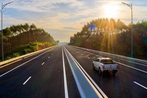 Những chính sách mới nổi bật có hiệu lực từ tháng 10/2024