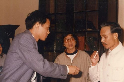 Bài 1: Khát vọng hòa bình và không chịu khuất phục
