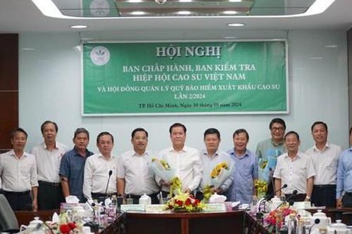 Ông Lê Thanh Hưng giữ chức Chủ tịch Hiệp hội Cao su Việt Nam