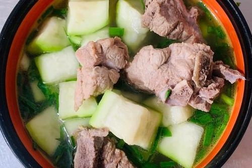 Một số món ăn được làm từ những nguyên liệu rất giàu dinh dưỡng nhưng rẻ tiền, dễ tìm
