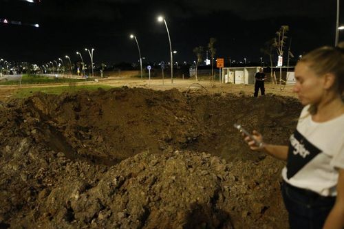 Trụ sở tình báo Mossad của Israel suýt trúng tên lửa Iran?