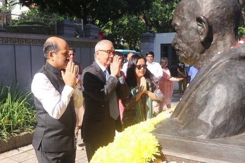 Kỷ niệm 155 năm ngày sinh của Mahatma Gandhi tại Hà Nội