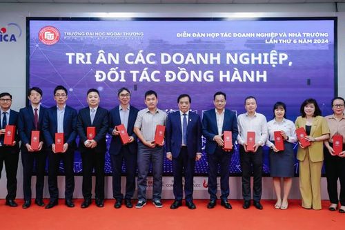 Hợp tác đào tạo, nâng cao năng lực nguồn nhân lực chất lượng cao