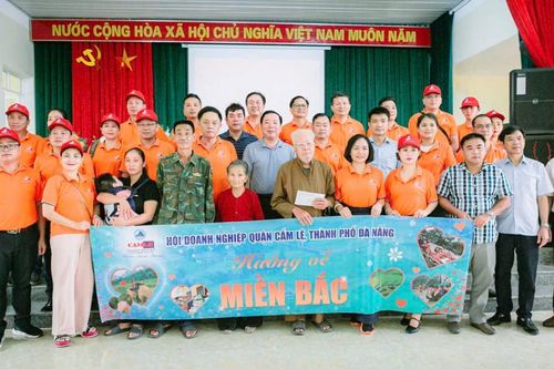 Hội doanh nghiệp Q.Cẩm Lệ hỗ trợ gần 400 triệu đồng giúp đồng bào Lào Cai và Tuyên Quang khắc phục thiệt hại bão số 3