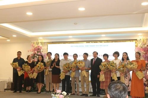 Trao giải cuộc thi sáng tác kịch bản phim truyện và phim tài liệu