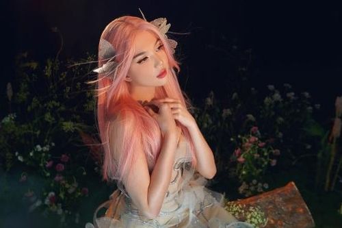 Loạt ảnh người mẫu Ngọc Trinh đẹp huyền ảo với tạo hình thần tiên