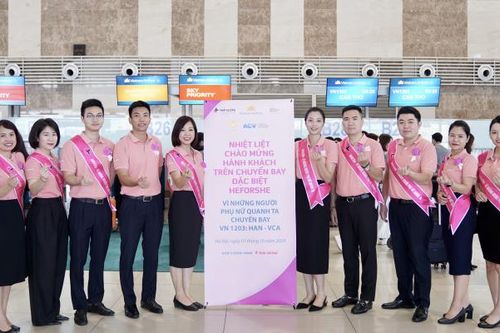 'Chuyến bay màu hồng' của Vietnam Airlines chung tay vì bình đẳng giới