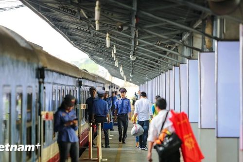 Hơn 4.000 hành khách chưa nhận hoàn trả tiền vé tàu hỏa được bảo lưu
