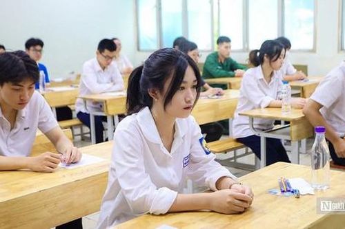 Trường đại học cân đối nguồn thu, sinh viên giảm gánh nặng học phí