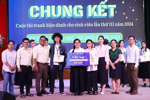 Sinh viên Đà Nẵng tranh tài trong cuộc thi 'Kết nối công nghệ, con người và thiên nhiên'
