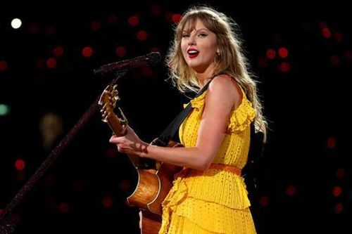 Top 100 ca khúc xuất sắc thập niên 2020: Taylor Swift vắng mặt, cái tên đầu bảng ít ai ngờ