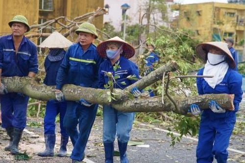 Than Mạo Khê: Làm sạch môi trường, đảm bảo sản xuất ổn định sau bão