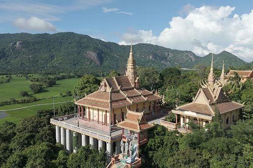 Giữ gìn kiến trúc chùa chiền của đồng bào dân tộc thiểu số Khmer