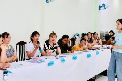 Gia Lai: 30 cô đỡ thôn bản được tập huấn cập nhật kiến thức chuyên môn