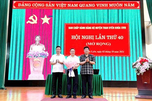 Hội nghị Ban Chấp hành Đảng bộ huyện Than Uyên lần thứ 40 (mở rộng)