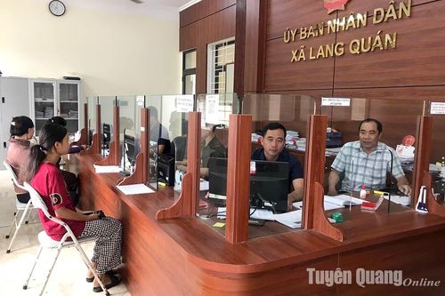 Ngày thứ 7 giải quyết thủ tục hành chính cho Nhân dân