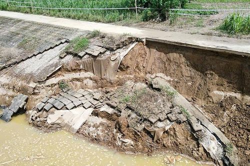 Thanh Hóa: Xảy ra hàng loạt vụ sạt lở đất, sạt lở bờ sông nghiêm trọng