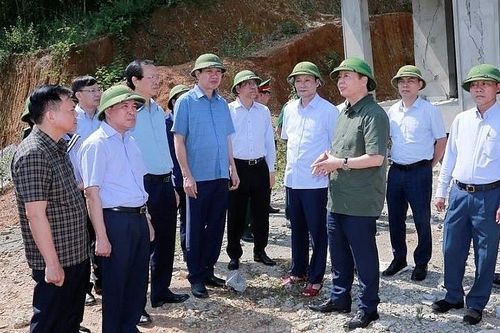 Thanh Hóa: Trung ương quan tâm, hỗ trợ người dân ổn định cuộc sống sau mưa lũ