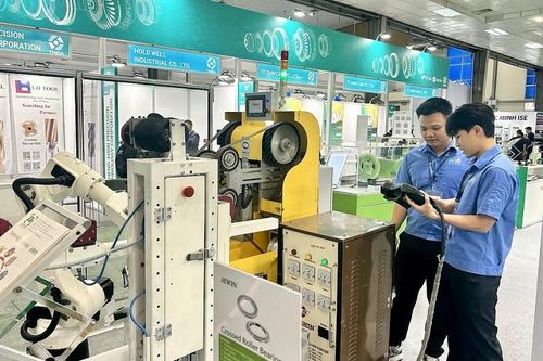 13 quốc gia giới thiệu công nghệ mới tại MTA Hanoi '2024