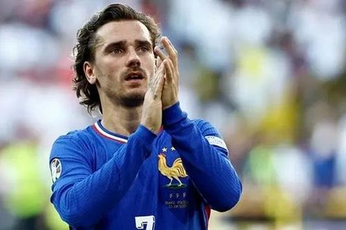 Antoine Griezmann giã từ sự nghiệp thi đấu quốc tế