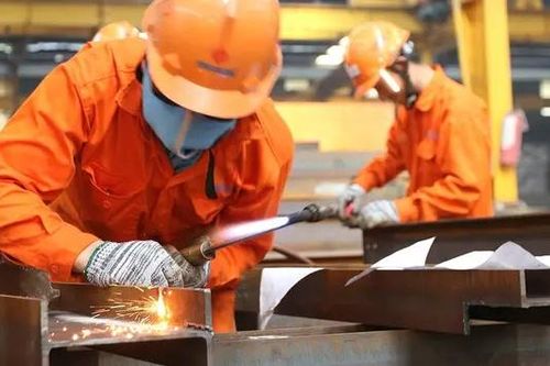 Bão Yagi làm đứt mạch tăng trưởng sản xuất Việt Nam