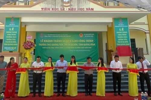 PVFCCo tặng công trình lớp học hơn 5 tỷ cho Trường THCS Quảng Tiên