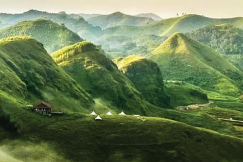 Du lịch miền non nước ngàn năm