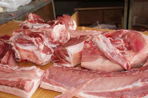 Điều gì xảy ra nếu ngày nào cũng ăn thịt lợn?