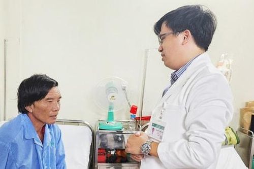 Cấp cứu, điều trị thành công ngư dân đột quỵ tại vùng biển Trường Sa