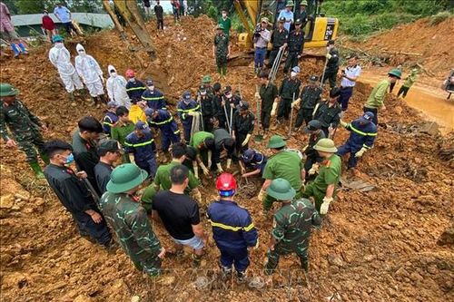 Hà Giang: Tìm thấy thi thể nạn nhân mất tích thứ 5 vụ sạt lở tại quốc lộ 2