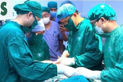 Bệnh viện Trẻ em Hải Phòng phẫu thuật thành công cho trẻ bị tụ máu não