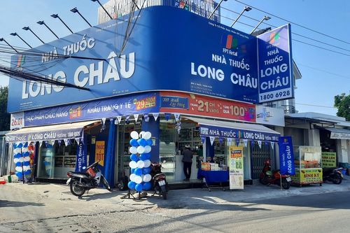 'Cuộc đua' chuỗi nhà thuốc chưa ngã ngũ