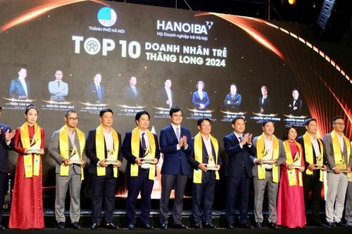 Hà Nội tôn vinh 10 doanh nhân trẻ Thăng Long năm 2024