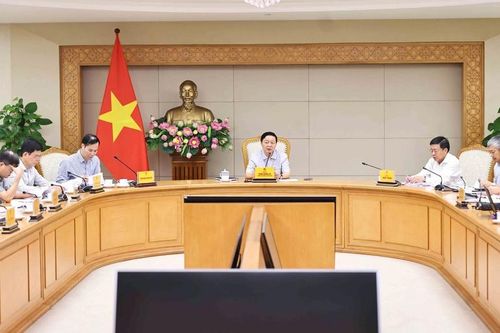 Phó Thủ tướng Trần Hồng Hà: Điều chỉnh mức vốn đầu tư dự án đường Vành đai 4-Vùng Thủ đô theo đúng thẩm quyền
