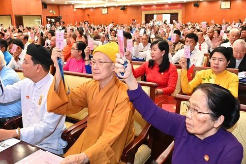 Góp sức vì sự phát triển của TPHCM