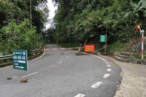 Vườn Quốc gia Ba Vì thông tin về các điểm sạt lở trên đường lên Đền Thượng