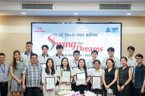 Nam Long trao 72 suất học bổng cho sinh viên TP.HCM