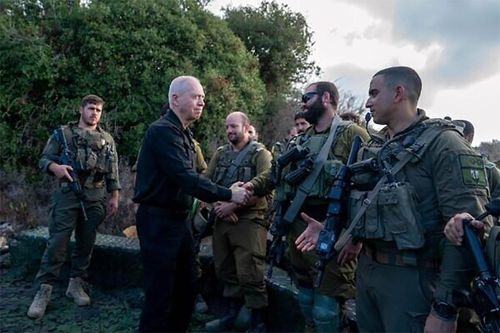 Israel báo động không kích từ Lebanon, 'cấm cửa' Tổng thư ký Liên Hợp Quốc