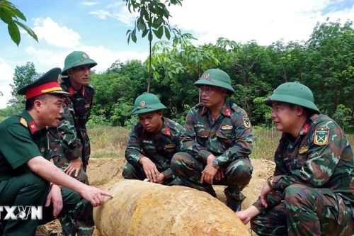 Quảng Bình: Xử lý an toàn quả bom nặng 350kg sót lại sau chiến tranh
